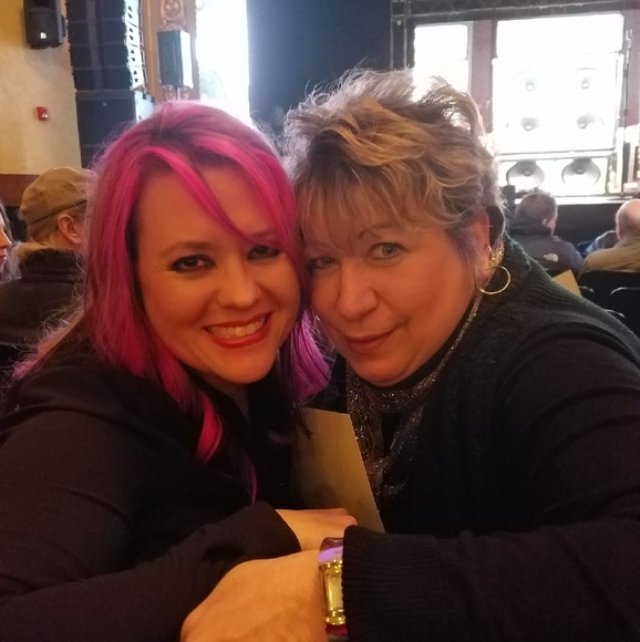 Profile Picture of Darla Calugaru-massimino (@bette56) on Poshmark