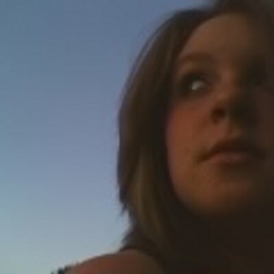 Profile Picture of Chelsea Fish (@OneStanding) on Twitter