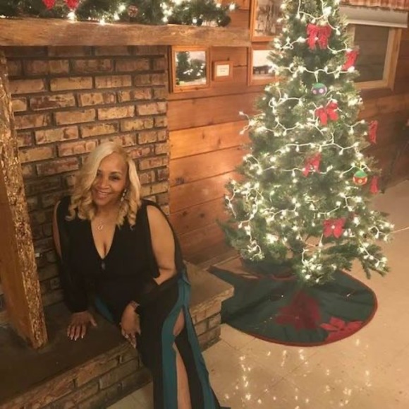 Profile Picture of Paula Blakemore (@paula_blakemore) on Poshmark