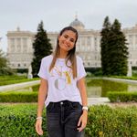 Profile Picture of Anabella Acosta (@anabellaacosta) on Instagram