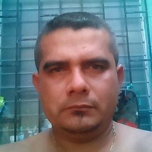 Profile Picture of Alexander Grijalva (@floresgrijalva) on Twitter