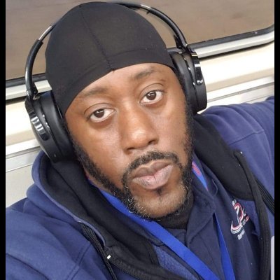 Profile Picture of Andre Mccoy (@AndreMc63854255) on Twitter