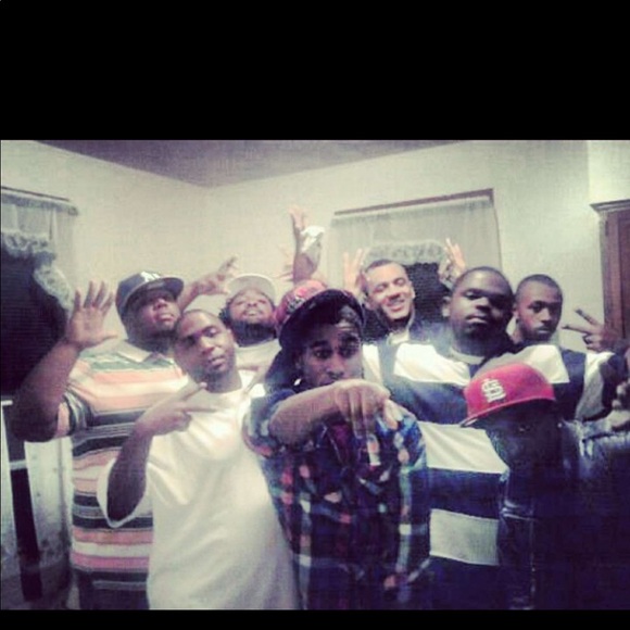 Profile Picture of Robert Callaway (@robert_callaway) on Poshmark