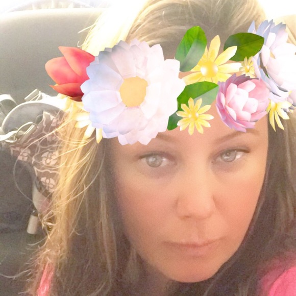 Profile Picture of Maria Erazo (@cinderella30) on Poshmark