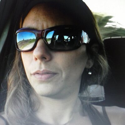 Profile Picture of Paula Aranda (@paulaaranda1974) on Twitter