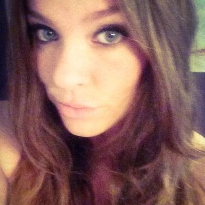 Profile Picture of Lara Bowman (@bowman_lara) on Twitter