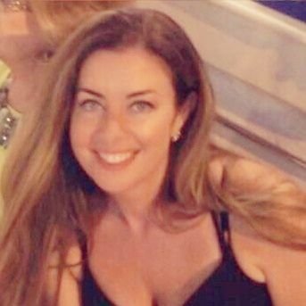 Profile Picture of Mandy Luckman (@Cosmetic_Lawyer) on Twitter