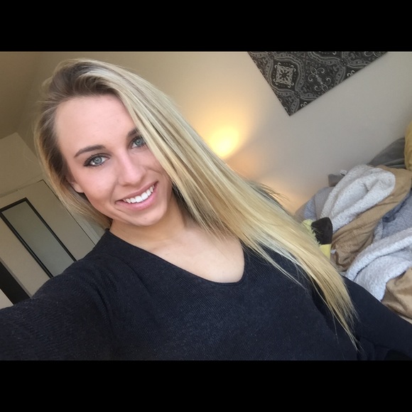 Profile Picture of Mckenzie Chiola (@mjchiola) on Poshmark