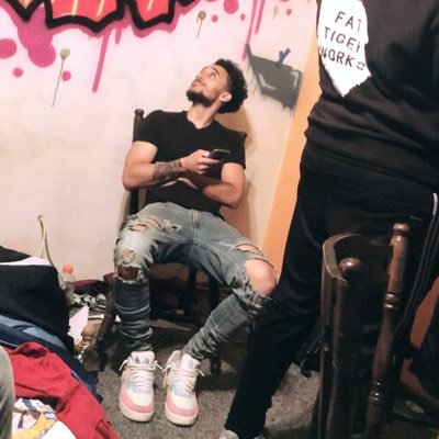 Profile Picture of Julian (@Julian_Tucker21) on Twitter