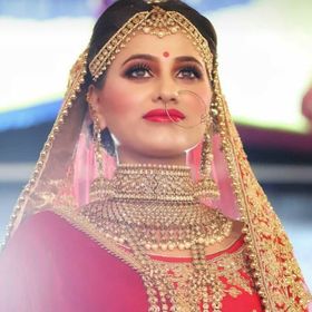 Profile Picture of Mansi Shukla (@mansishukla4141) on Pinterest