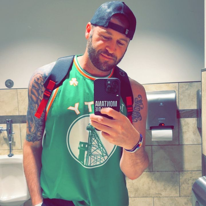 Profile Picture of JamesB (@jamesbeyer8) on Tiktok