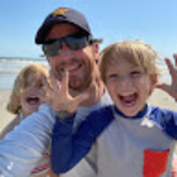 Profile Picture of Jonathan Jeter (@jonathanjeter8) on Poshmark