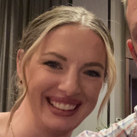 Profile Picture of Heather Rathbun (@churc205) on Poshmark