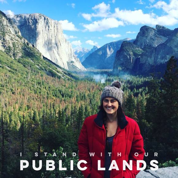 Profile Picture of Stephanie Hanawalt (@stephelise9) on Poshmark