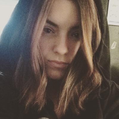 Profile Picture of Alycia Dawn (@AlyciaDawnMari) on Twitter