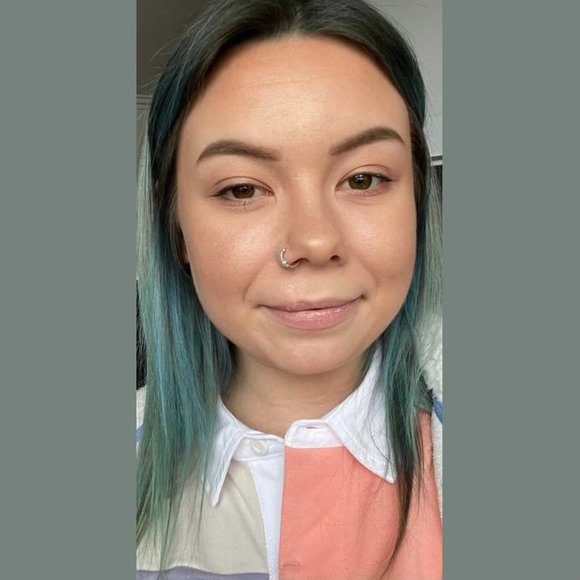 Profile Picture of Jessica Hirvonen (@jessicahirvonen) on Poshmark