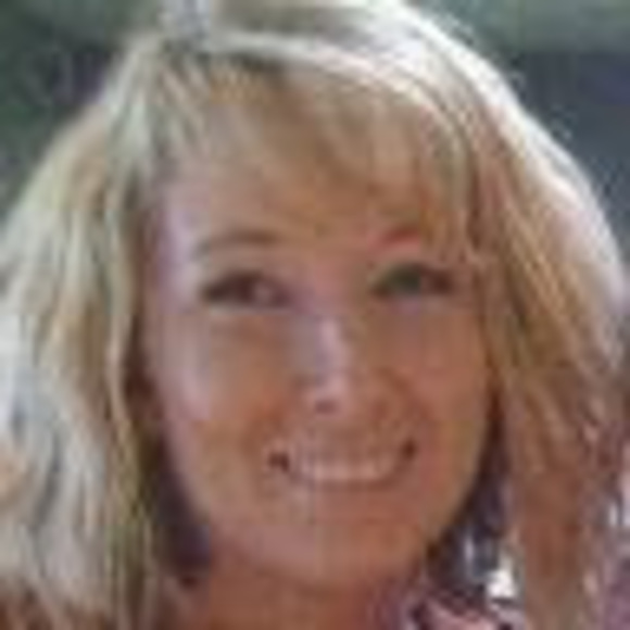 Profile Picture of Jo anne Parker (@mrsjoparker) on Poshmark