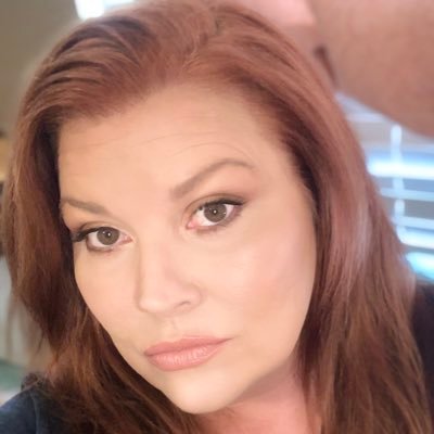 Profile Picture of Jo Anne Holden  👩🏻‍🦰 (@bellajoho) on Twitter