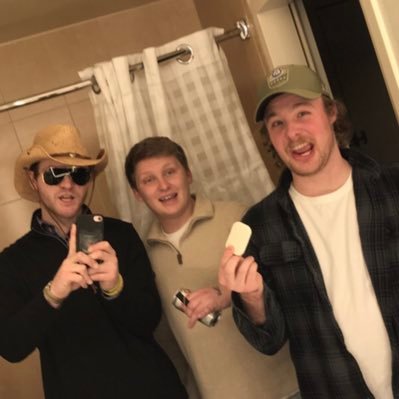 Profile Picture of John (@john_neu) on Twitter