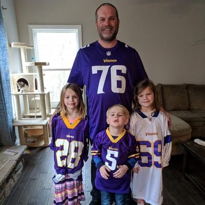 Profile Picture of TOM HEIM (@2tonecaponeTom) on Twitter