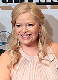 Profile Picture of Melissa Peterman - Wikipediaon Wikipedia