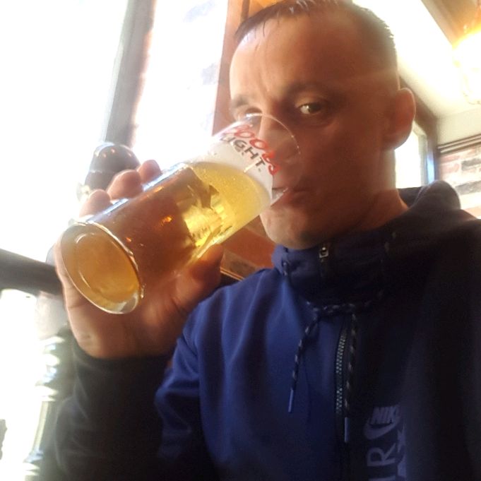 Profile Picture of robertcollington8 (@robertcollington8) on Tiktok