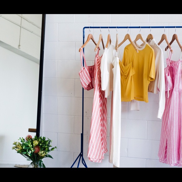 Profile Picture of Alex Ron (@alex_ron) on Poshmark