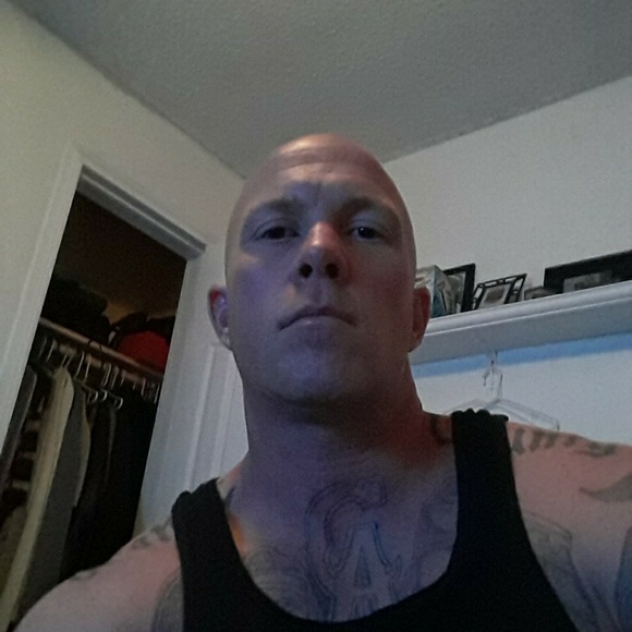 Profile Picture of Jason Mcrae (@jasonmcrae68) on Poshmark