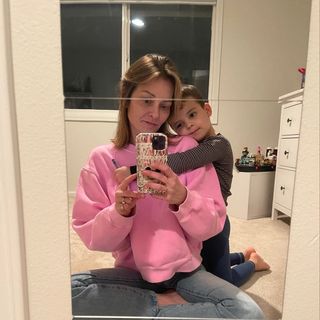 Profile Picture of Laura Lovett (@lauraspinellalovett) on Instagram