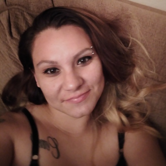 Profile Picture of Lucy Ramirez (@marie23532) on Poshmark