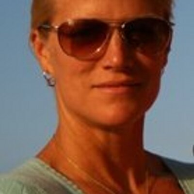 Profile Picture of Debra Larsen (@LarsenDebra) on Twitter