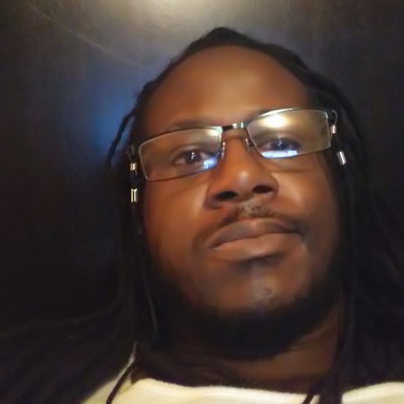 Profile Picture of Michael Parker (@parker3641mp72) on Poshmark