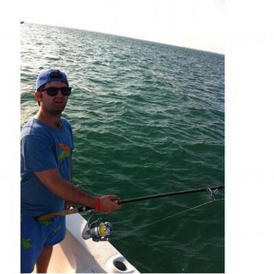 Profile Picture of Eddie Burke (@edman90) on Twitter