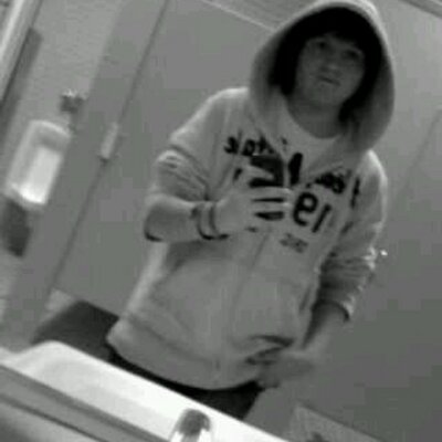 Profile Picture of Daniel Pelfrey (@c48422d797e94f8) on Twitter