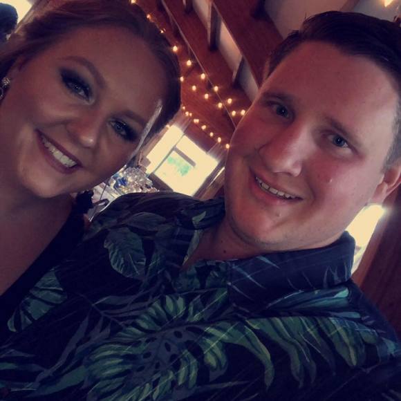 Profile Picture of Courtney Lammes (@courtneylammes) on Poshmark