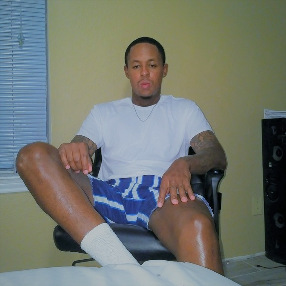 Profile Picture of Vincent Stephens (@vincentstephens) on Poshmark