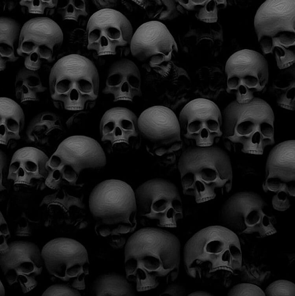 Profile Picture of George Chapa (@pitbullchapa101) on Poshmark