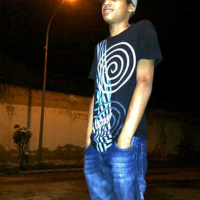 Profile Picture of Ruben (@ruben_larez) on Twitter