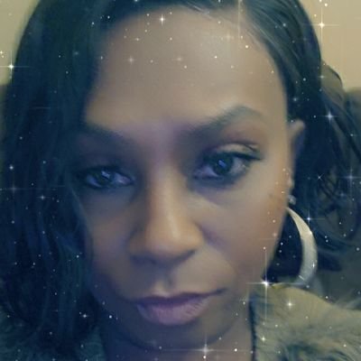 Profile Picture of Jackie Daniel Hunter (@ChocChip44) on Twitter