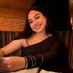 Profile Picture of jules (@julenajimenez) on Instagram