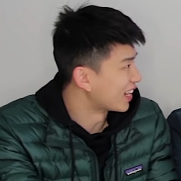 Profile Picture of Chris Tan (@chriskpchan8) on Poshmark