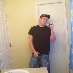 Profile Picture of Dustin Deen (@dustincdeen) on Myspace