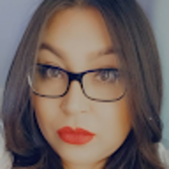 Profile Picture of Ynez Cantu (@ynez_cantu) on Poshmark