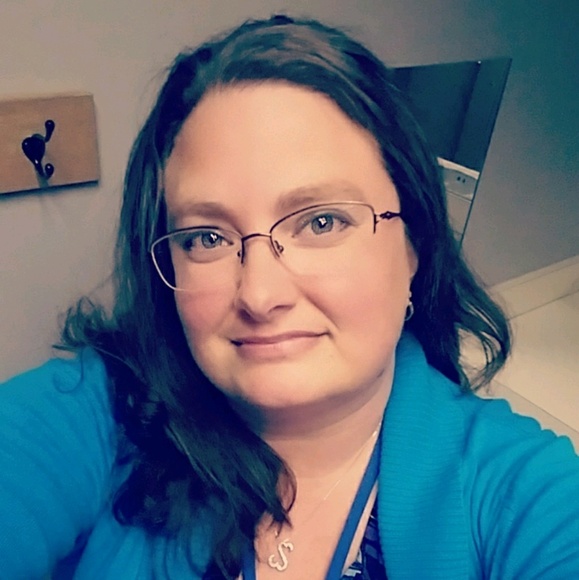 Profile Picture of Kellee Mackintosh (@khaller22) on Poshmark
