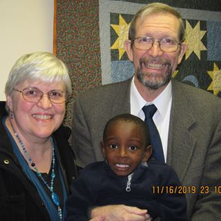 Profile Picture of Yvonne Hartung Hamilton (@yquiltsalot) on Facebook