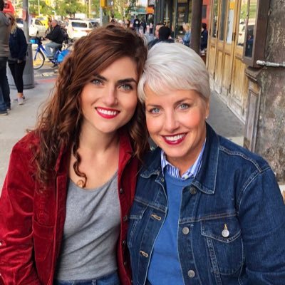 Profile Picture of Donna Evans (@Donnaevans88) on Twitter