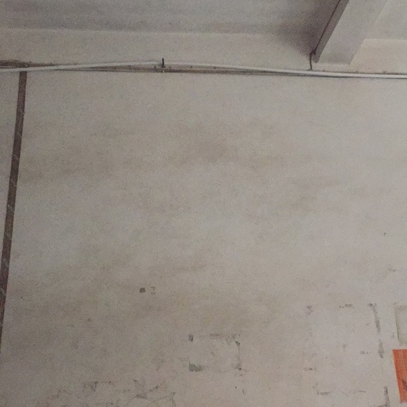 Profile Picture of Jin Lin (@wtf686833) on Poshmark