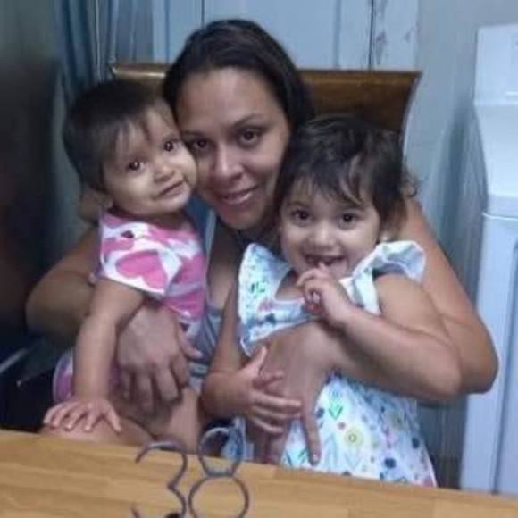 Profile Picture of Gisela Ramos (@danjes1004) on Poshmark