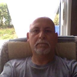 Profile Picture of Jean-Paul Wolski (@grizzly1664) on Twitter