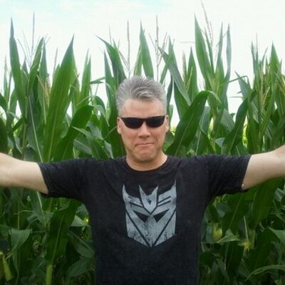 Profile Picture of Scott McDonough (@MacFloyd44) on Twitter